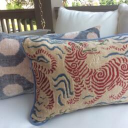 Clarence House Tibet Dragon Pillow Cover, Blue Velvet Back - thumbnail 3