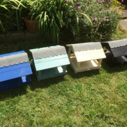 Garden Bird Feeder Table - Hand Made & Painted in Pastal Colours Barleywood - thumbnail 4