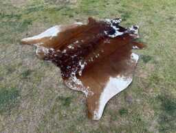Exotic Cowhide Rug Brown & White-Genuine Skin Rugs-Hair On For Home Decor-Luxury Floor Area Rugs-Brazilian - thumbnail 1