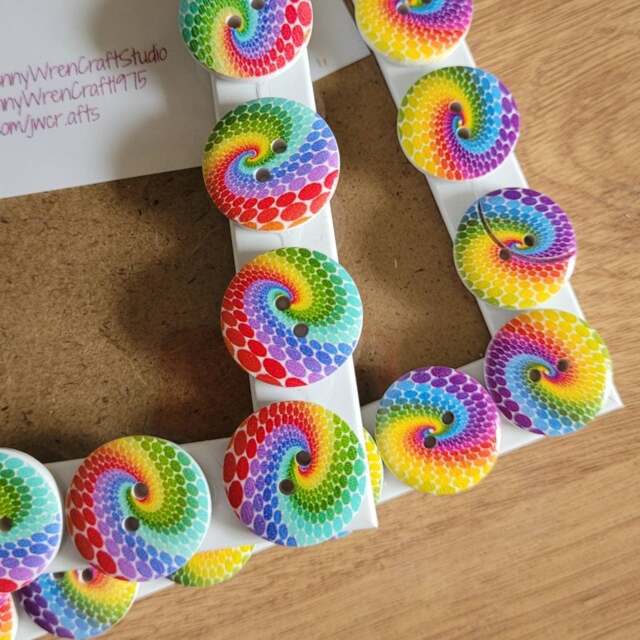 Rainbow Swirl Wooden Button Photo Frame 4 X 6 Inches - image 1