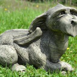 Louie - The Dragon Stone Garden Ornament - thumbnail 3