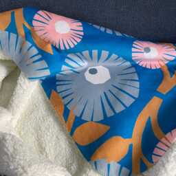 Warm Fleece Blanket With Unique Print For Extra Comfort 100x150 cm, Sherpa Wool/Teddy Fabric, Paper Cut Flowers, Blue, Ochre Yellow & Pink - thumbnail 3