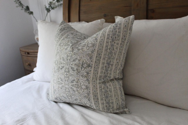 Floral Print Cotton Cushion Blue English Country Throw Pillow 50x50cm - image 1