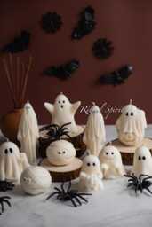 Ghost Candle Halloween Decor, Soy Wax, Pumpkin Spice Scent Home Spooky - thumbnail 1