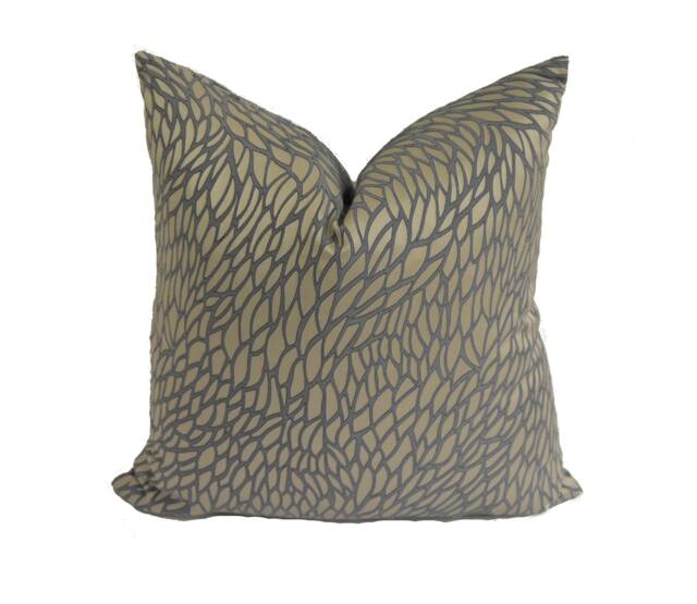 Clarke & - Corallino Midnight Stunning Unique Cushion Cover Throw Pillow Designer Home Decor - image 1