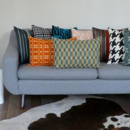 "Modern Pillow - Alter ""Square" - thumbnail 3
