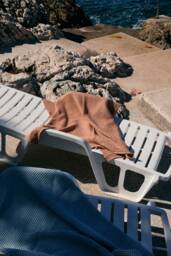 Waffle Linen Towel in Toasted Peach. Linen-Cotton Blend Waffle Bath Towel. Absorbent & High Quality - thumbnail 1