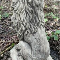 Stone Garden Proud Lion On Base Statue Pillar Cap Detailed Gift Ornament - thumbnail 4