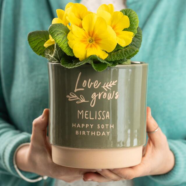 Custom Personalised Engraved Message Love Grows Indoorpot Gift For 30Th 40Th 50Th 60Th 70Th Birthdays Mother's Day Engagement Present Ideas - image 1