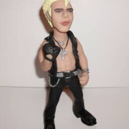 Billy Idol Figurine, Generation X, Punk Rock Star Doll, Miniature Sculpture, Hand Made Polymer Clay Figurine, Home Decor - thumbnail 2
