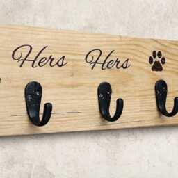 His Hers Paws Wooden Keyholder - thumbnail 3