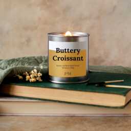 Buttery Croissant Wood Wick Candle. Croissant Scented Bakery Inspired Autumnal Candle
