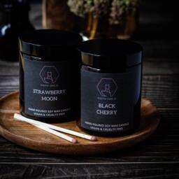 Fresh Strawberry, White Rum & Lime Scented Soy Candle - 150G Strawberry Daiquiri Cocktail/Gift - thumbnail 2
