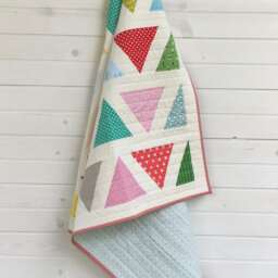 Made To Order Triangle Baby-Quilt /Baby Blanket/Modern Baby Quilt/Baby Shower/Contemporary Baby Quilt/Handmade Mini Quilt - thumbnail 3