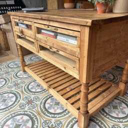 Bespoke Spindle Dairy Table Kitchen Island - thumbnail 3