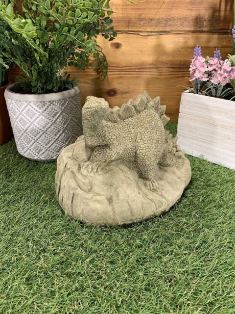 Stone Garden Detailed Stegosaurus Dinosaur Concrete Ornament - image 1