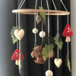 Squirrel Baby Mobile Felt Woodland Nursery Decor - thumbnail 2