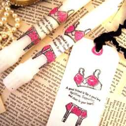 Friendship Candle Set Pink Glitter Bra Design, Uplifting Gift - thumbnail 4