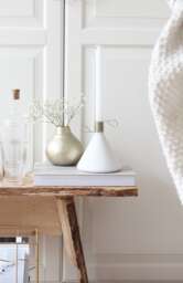 Candle Holder - Conic Puikdesign Accessory Heavy Steel Spring Handmade Geometric Minimal - thumbnail 1