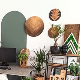 Ombre Wood Round Wall Art Geometric Aztec Decor - thumbnail 2