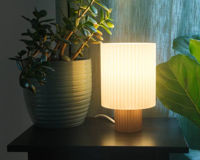 Wavy Brown Table Lamp - image 1