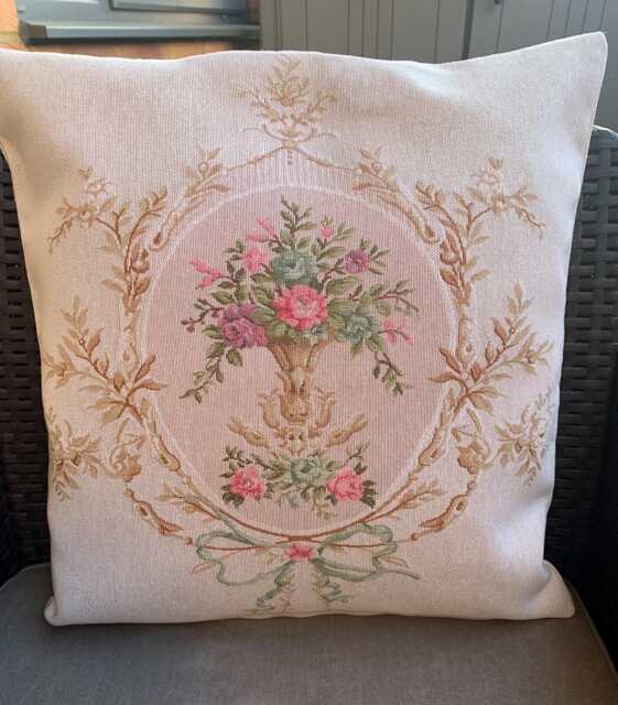 Vintage Style Tapestry Cushion Cover Floral Vase - Cream, 17 - image 1