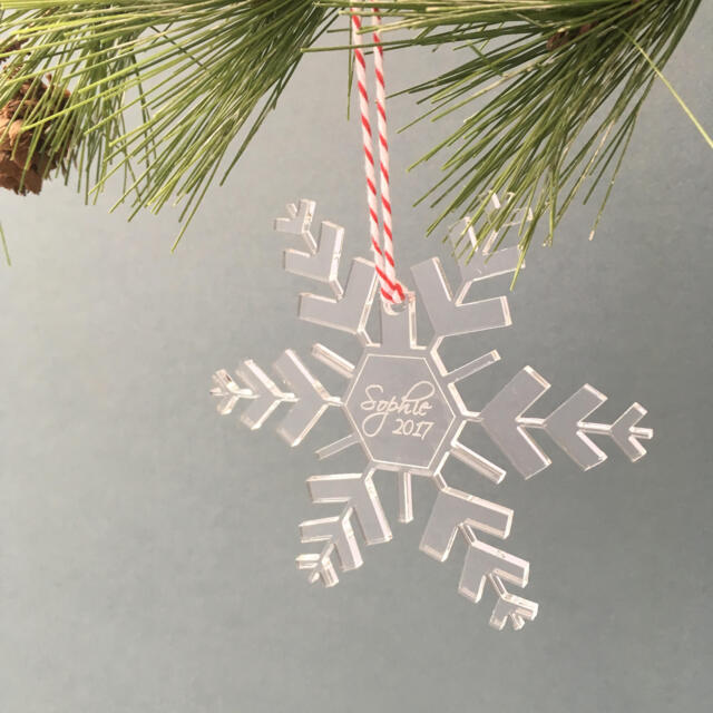 Personalised Christmas Tree Decoration/Bauble, Snowflake Bauble, Name Hanging Decoration - image 1