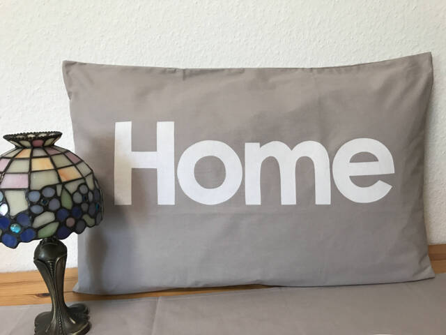 1X Country House Style Cushion Cover, Pillowcase, Decorative Pillow, Home Taupe/White 40 X 60 cm - image 1