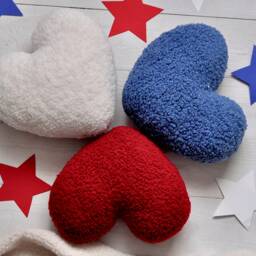 American Flag Boucle Heart Pillows - Patriotic Pillow in Usa Style 4Th Of July Decor Independence Day - thumbnail 3