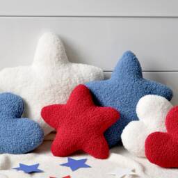 American Flag Boucle Heart Pillows - Patriotic Pillow in Usa Style 4Th Of July Decor Independence Day - thumbnail 4