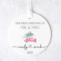 Our First Christmas Married Bauble - Mr & Mrs Ornament Personalised 1st Couple Name Gift Custom Newlywed Decoration - thumbnail 2