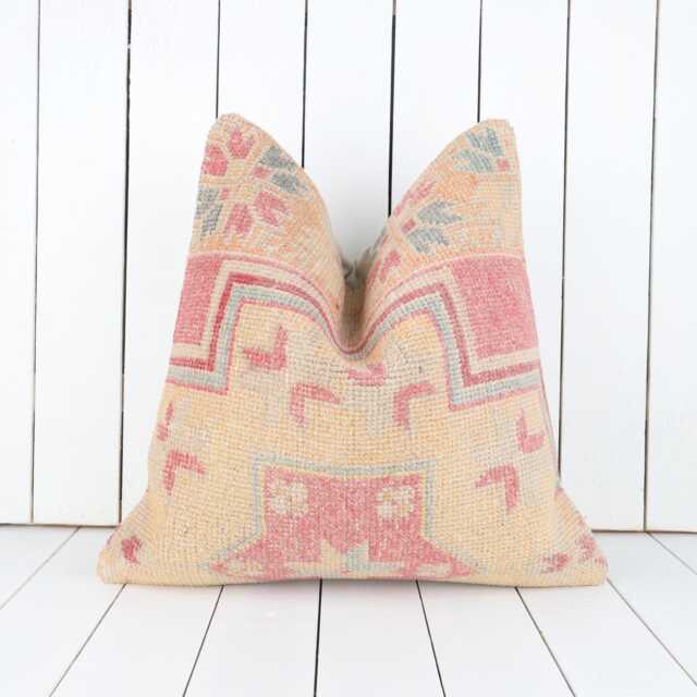 Turkish Kilim Pillow Cover - 20x20 Inch Vintage Anatolian Home Decor - image 1