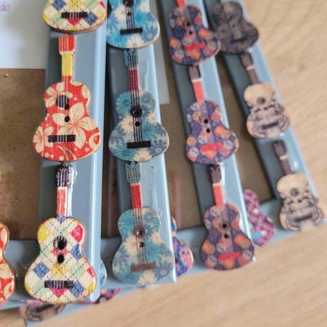 Colourful Patterned Wooden Guitar Shaped Button Photo Frame 4 X 6 Inches - image 1
