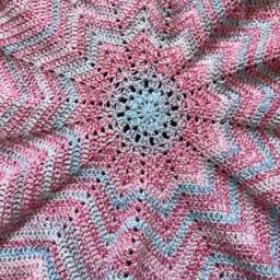 Handmade Crochet Baby Blanket Star Shaped - thumbnail 2