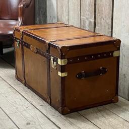 English Luxury Tan Leather Dark Trimmed Steamer Trunk - thumbnail 1