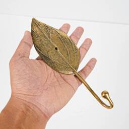 Leaf Bronze Hook, 7.8 - thumbnail 4