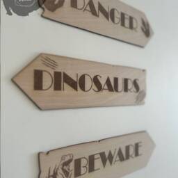 Dinosaur Wooden Arrow Sign - Kids Room Decor, Set Of 3 - thumbnail 2