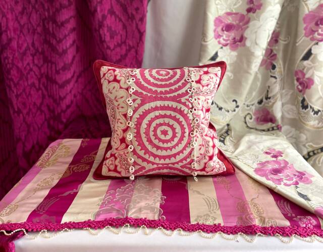 "Designers Guild Pink Linen Pillow Cover ""Coralles"" Print, 20""x 20" - image 1