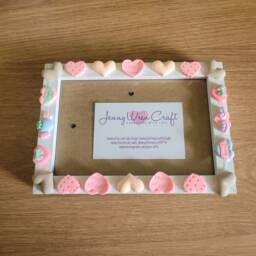 Colourful Heart Shaped Resin Flat Backs Deep Box Photo Frame 4 X 6 Inches - thumbnail 3