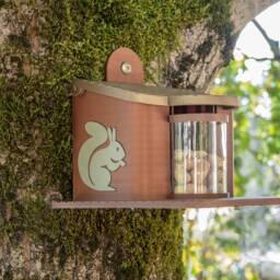 Decorative Squirrel Feeder - thumbnail 2