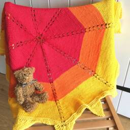 Hand Knit Cotton Baby Blanket Sunburst Stroller Swaddle - thumbnail 3