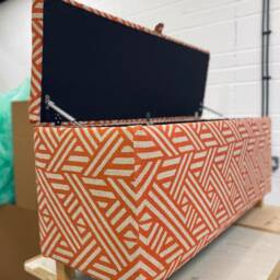 Large Ottoman in Luxury Linwood Aztec Weave Chilli - thumbnail 3