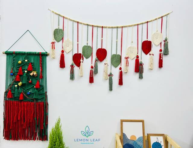 Handmade Macrame Christmas Wreath Holiday Wall Decor - image 1