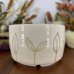 2-D Leaves Planter, Plant Pot, Handmade Ceramic - thumbnail 2