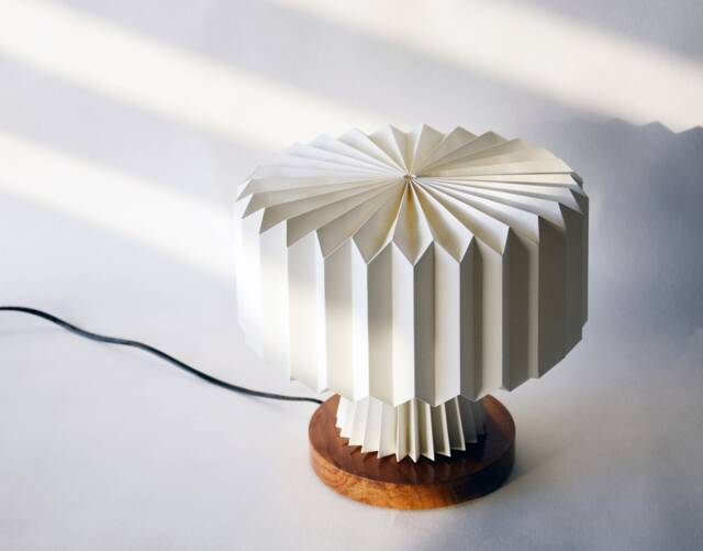 Brownfolds White Origami Table Lamp Merrygo Paper Lampshade With Teak Wood Base - image 1