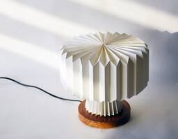 Brownfolds White Origami Table Lamp Merrygo Paper Lampshade With Teak Wood Base - thumbnail 1