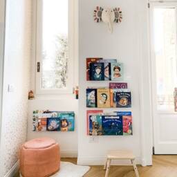Acrylic Montessori Kids Clear Floating Bookshelves - thumbnail 2