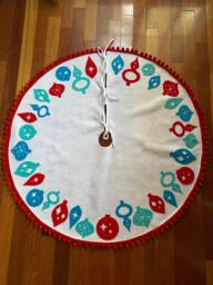 Kitschy Christmas Ornament Tree Skirt