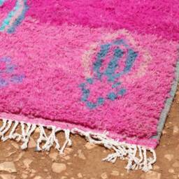 Handmade Pink Moroccan Rug Abstract Boujad Wool Carpet - thumbnail 4