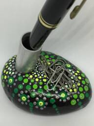 Mandala Stone As Desk Utensil Pen Holder Paper Clip Magnet - Dot Painting Green Yellow - thumbnail 1